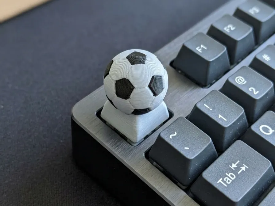 Keycap - football