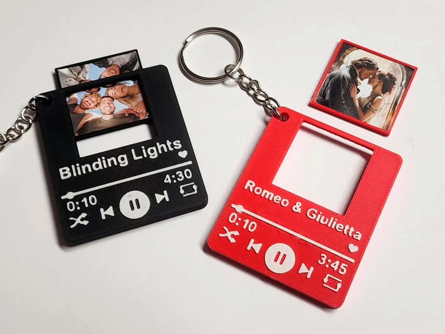 Chaveiro Personalizável com Foto e Música